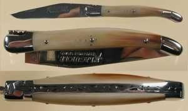 Laguiole, Horngriff, polierte 12C27-Klinge,